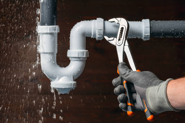 Professional Emergency Plumber technician working in Sipesville, PA